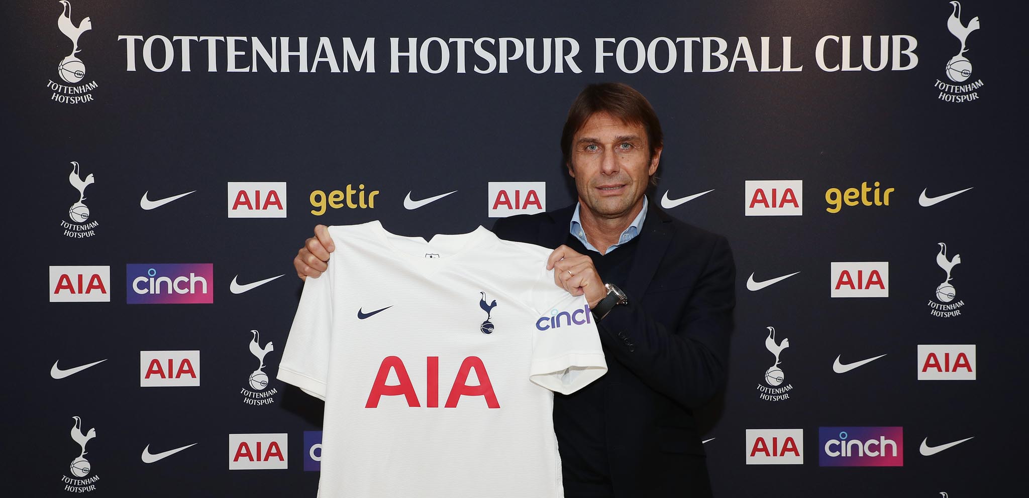 tottenham hotspur unveil new manager antonio conte