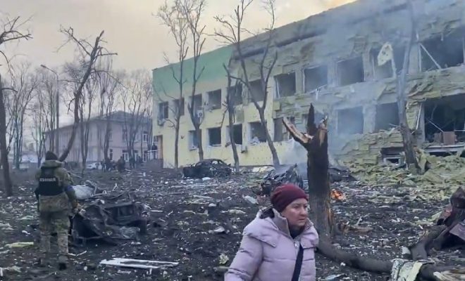 mariupol maternity hospital ukraine video screenshot