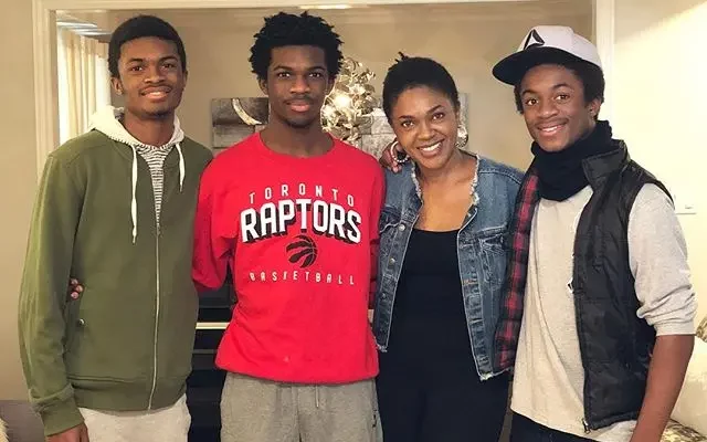 omoni oboli and her boys