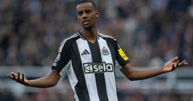 Newcastle striker Isak
