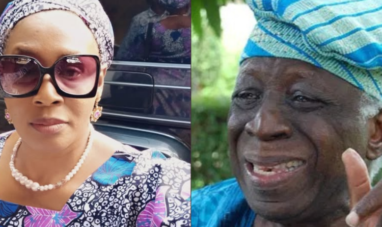 Kemi Olunloyo and father