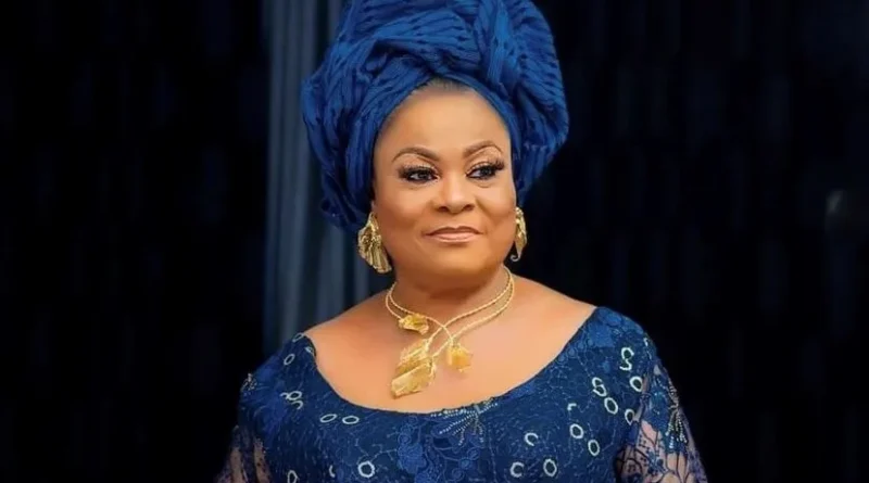 Sola Sobowale