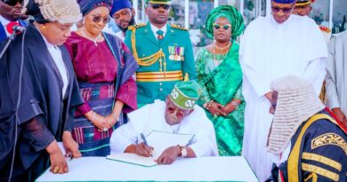 Tinubu and some people